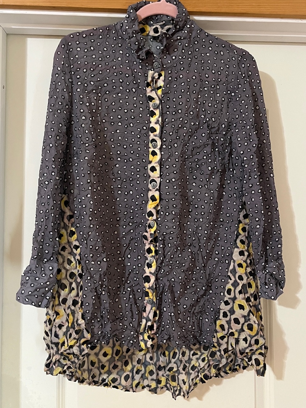 Lisa Bayne Lagenlook Crinkle  Mixed Print Tunic Shirt Size M NEW
Classy Elegant